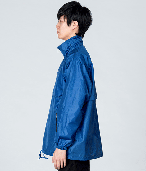 モデル身長184cm　ブルー/Lサイズ　側面