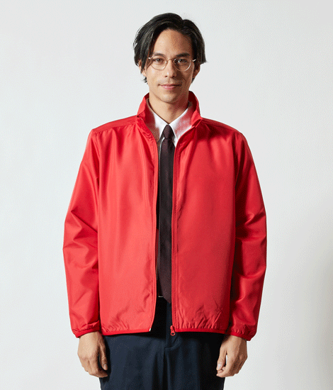 モデル身長182cm　レッド/Lサイズ　前開き