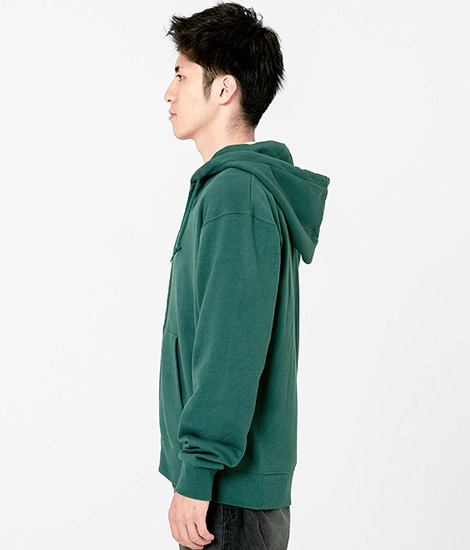 モデル身長180cm　アイビーグリーン　Lサイズ　側面