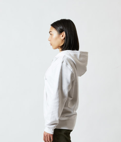 モデル身長160cm　ホワイト/Sサイズ　側面