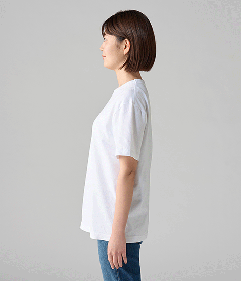 モデル身長163cm ホワイト/Sサイズ 側面