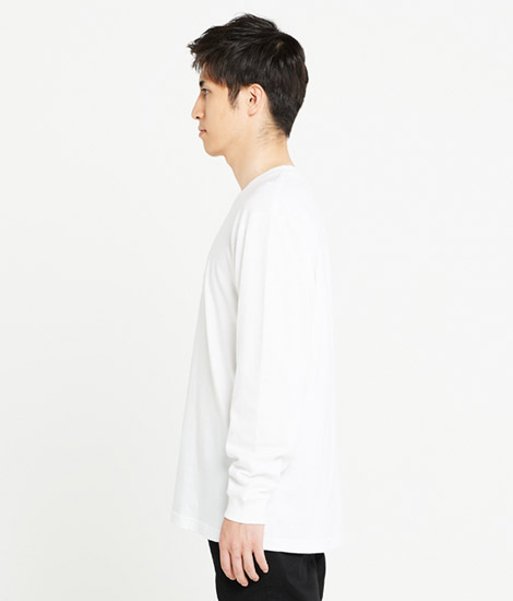 モデル身長184cm　ホワイト　側面