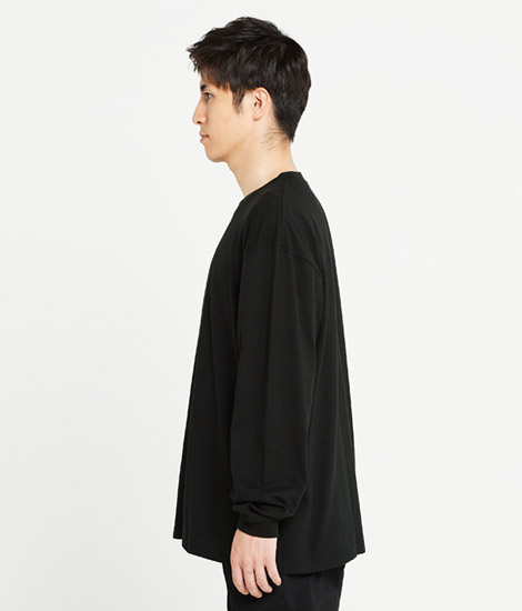 モデル身長180cm　ブラック　側面