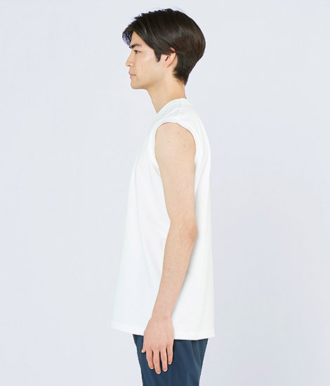 モデル身長183cm　ホワイト/Lサイズ　側面