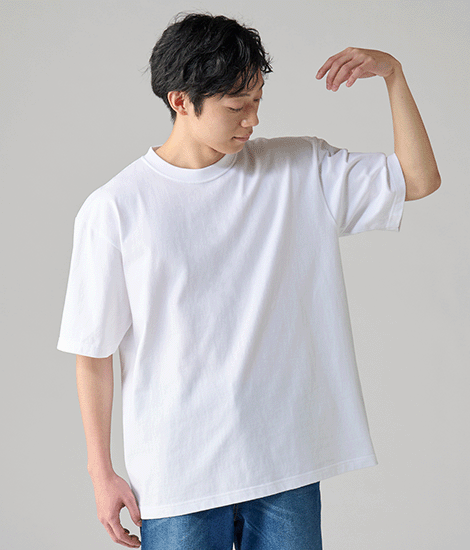 モデル身長180cm ホワイト/Lサイズ 襟