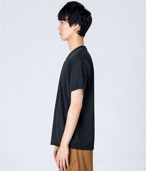 モデル身長184cm　ブラック/Lサイズ　側面