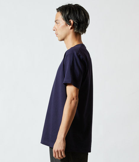 モデル身長182cm　ネイビー/XLサイズ　側面