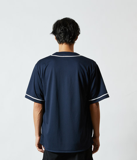モデル身長182cm　ネイビー/ホワイト　Lサイズ　背面