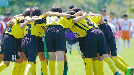 サッカーなどのスポーツチームブルゾンに最適
